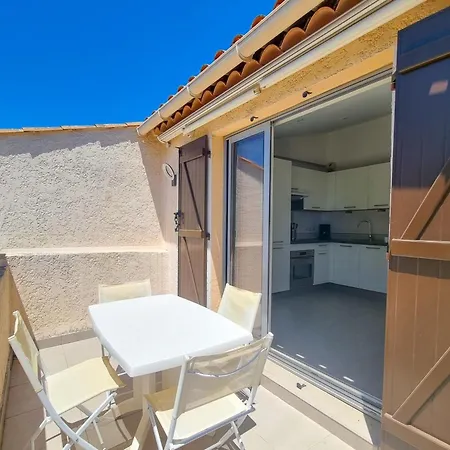 Seafront 4 People In Domain - 2 Pools Saint-Raphaël