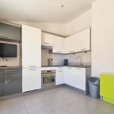 Vakantiehuis Seafront 4 People In Domain - 2 Pools