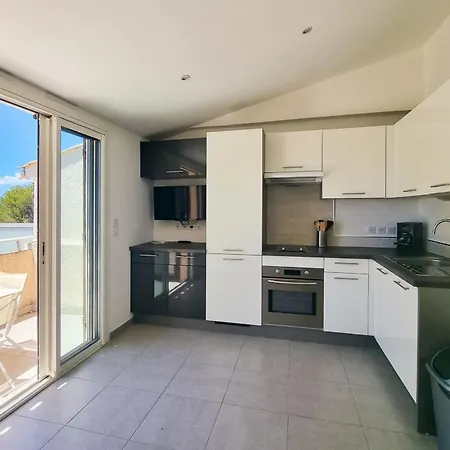 Vakantiehuis Seafront 4 People In Domain - 2 Pools *